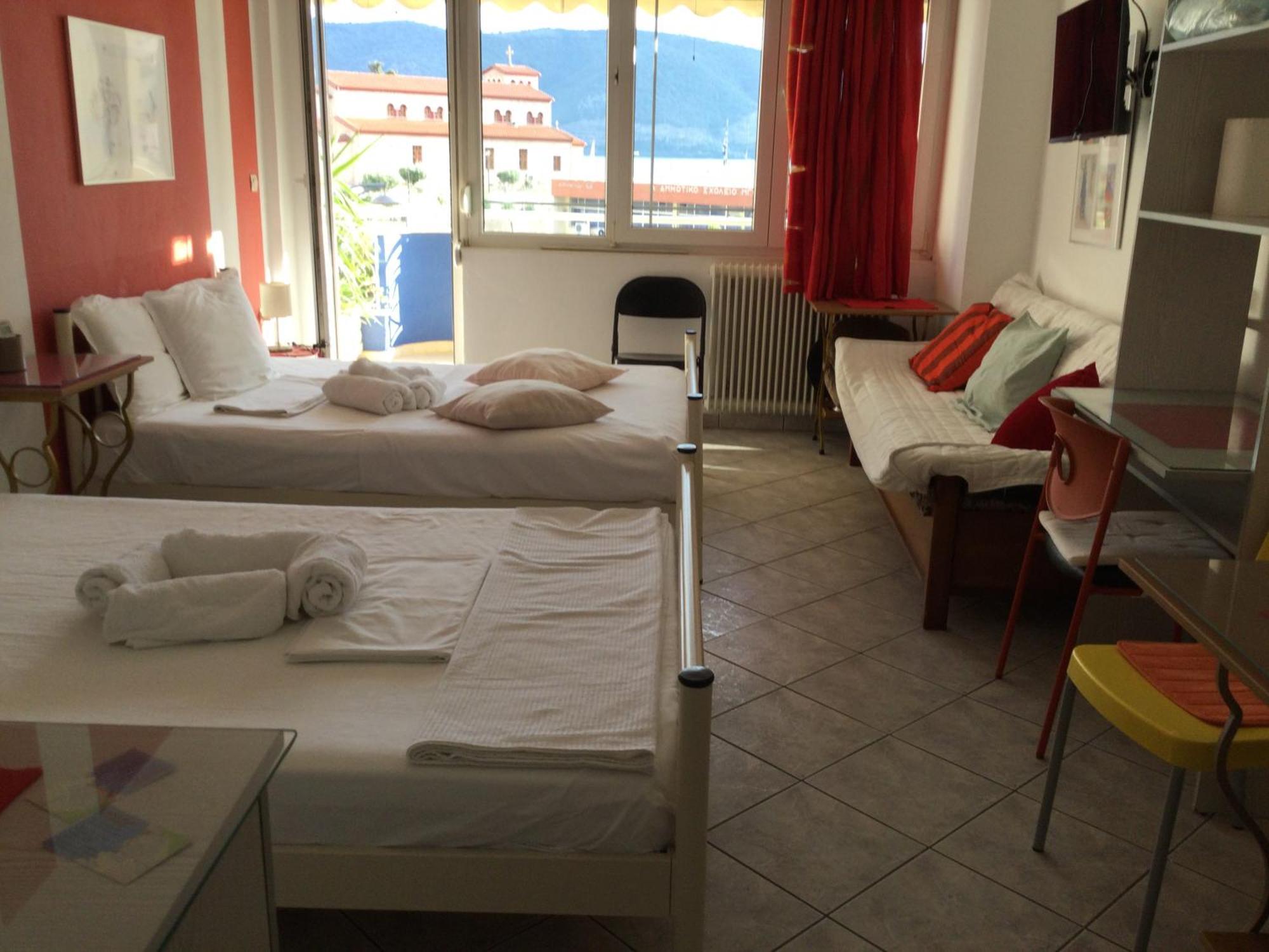 Maria'S Roomstudios Apartments Flats To Let Seaside Heart City Chantzara Spyropoulos Igoumenitsa Exterior foto
