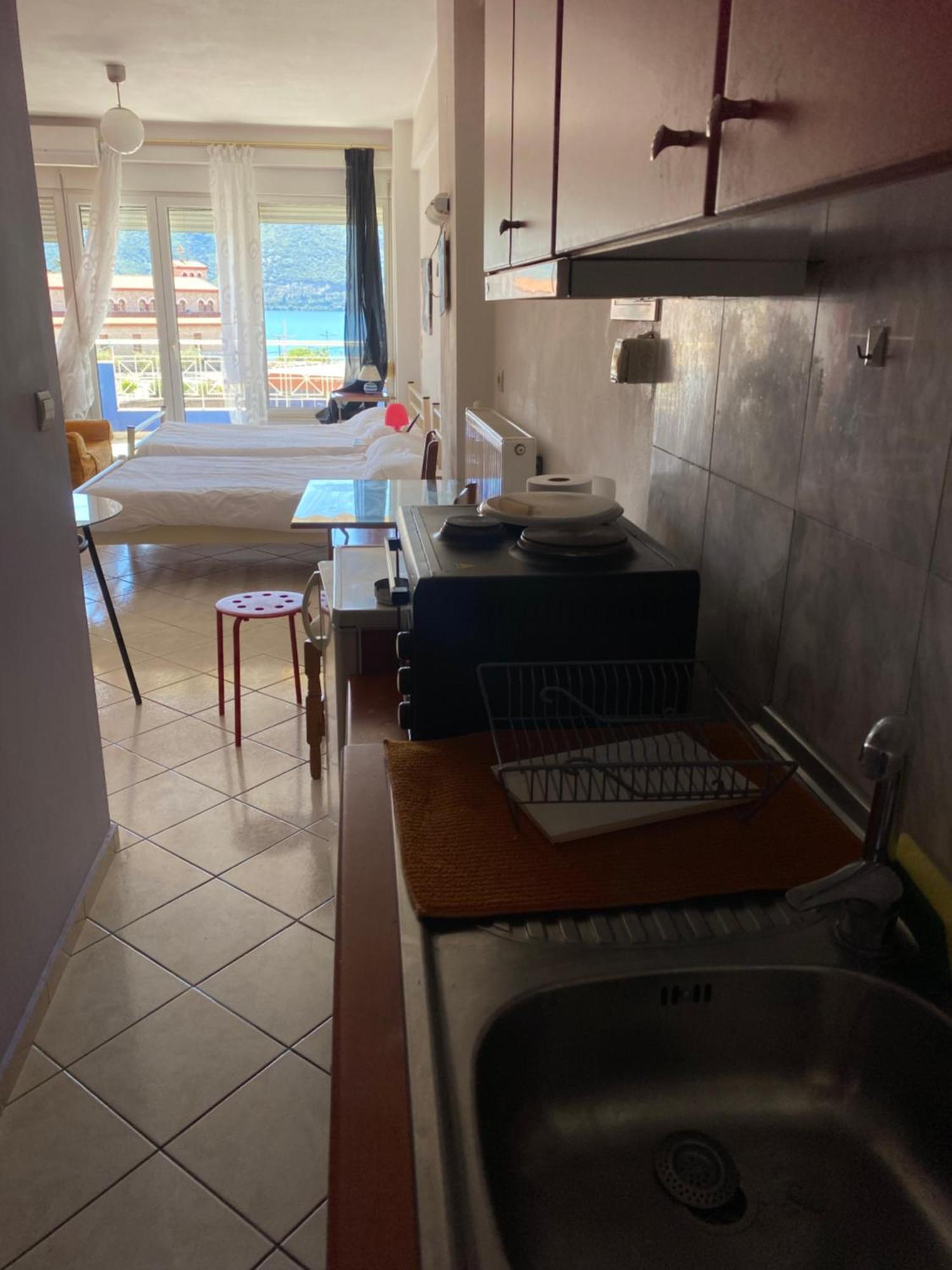Maria'S Roomstudios Apartments Flats To Let Seaside Heart City Chantzara Spyropoulos Igoumenitsa Exterior foto